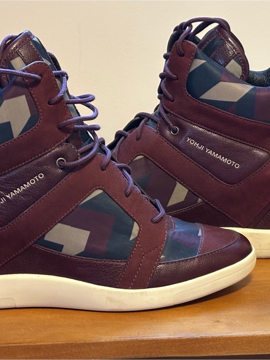 Yohji Yamamoto Shoes - Yohji Yamamoto Burgundy and Navy Geometric High-Top Sneakers